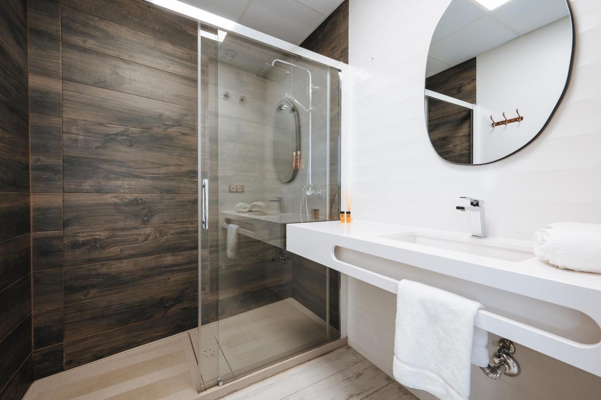 Apartamentos "El Escondite De Triana" Sevilla Eksteriør bilde